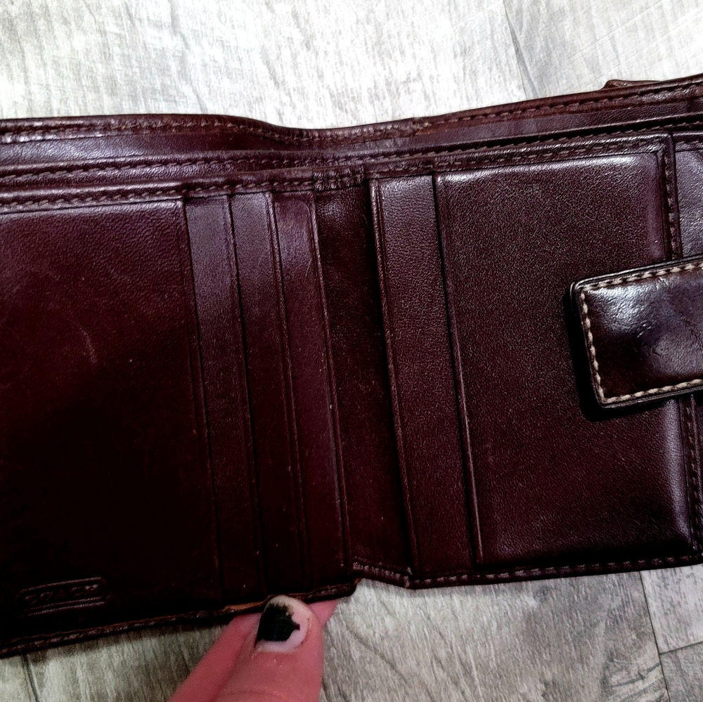 Coach Wallet - Picture 3 of 6